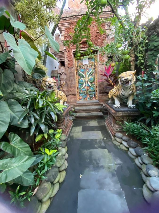 Rahayu Guest House Seminyak Екстериор снимка